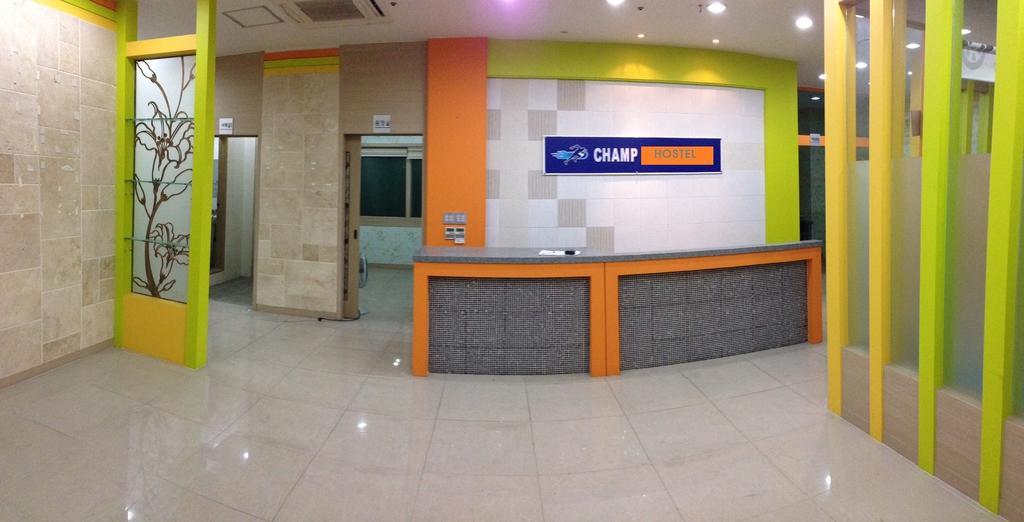 Champ Hostel Busan Buitenkant foto
