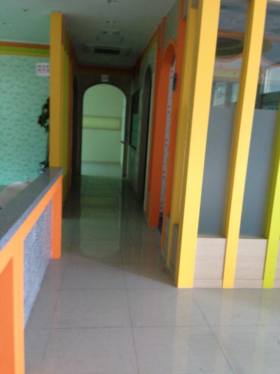 Champ Hostel Busan Buitenkant foto